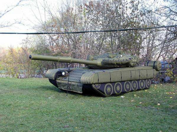 榆树陆地军事假目标坦克